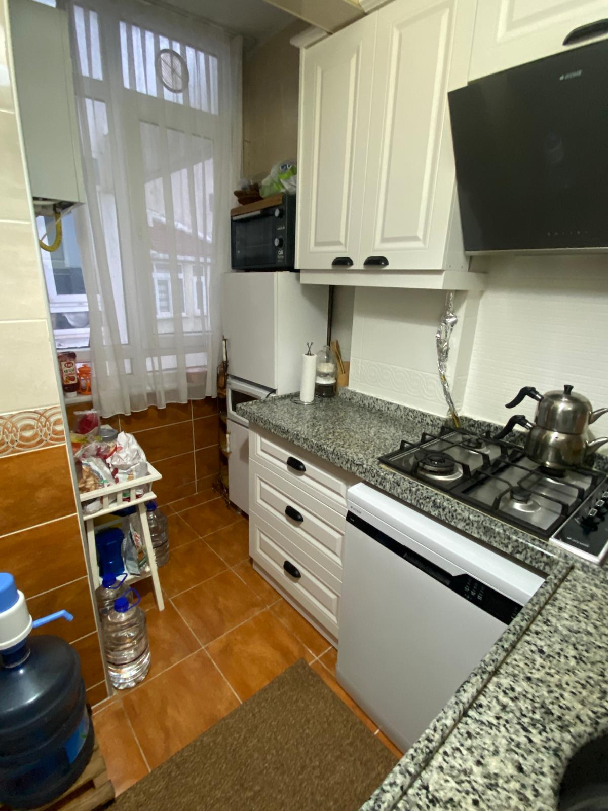 FATİH EMNİYET ARKASINDA ÇOK GÜZEL 3+1 DAİRE VE UYGUN FİYATA