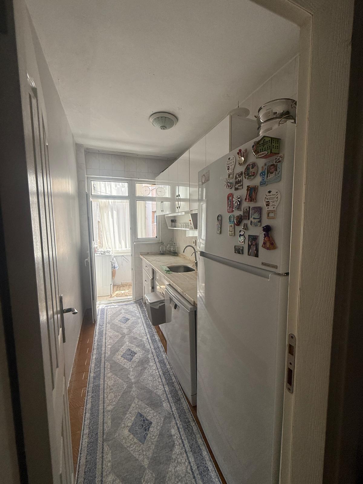 FATIH ZEYREKTE SATLIK GÜZEL DAİRE